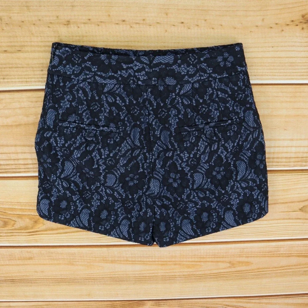 Express Shorts Womens Sz 0 Dark Blue Black Floral Lace Pattern High Rise Pockets
